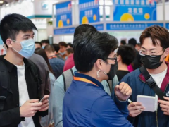 �Ϸ��������죢ȫ����չ֮����