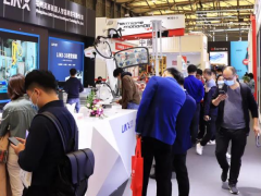  �ൺ��֯��װ��Ӧ��չ���ں쵺���ʻ���չ�����ľٰ�