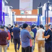 ȫ���׸���Ӧ��������Ҽ�չ��Ҫ����