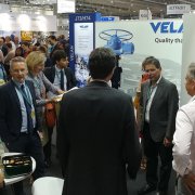 �к˼�������ȫ��������ú���չ�� չʾ�˵罻������