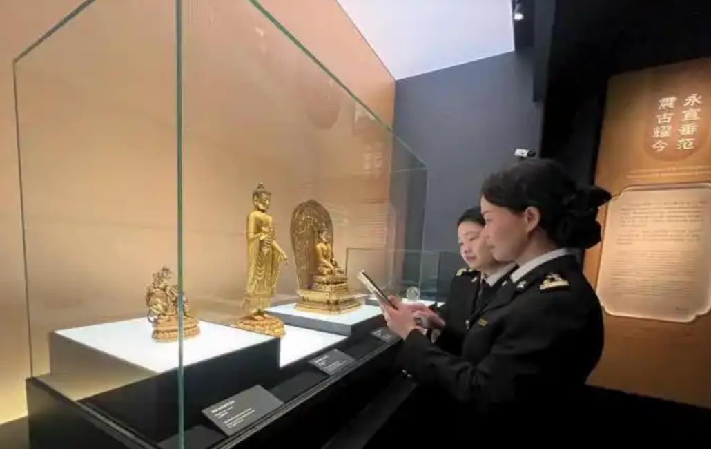 2025�Ϻ����������Ϻ���չ���ĺ��ؼ�ܽ���չƷ��30����Ԫ